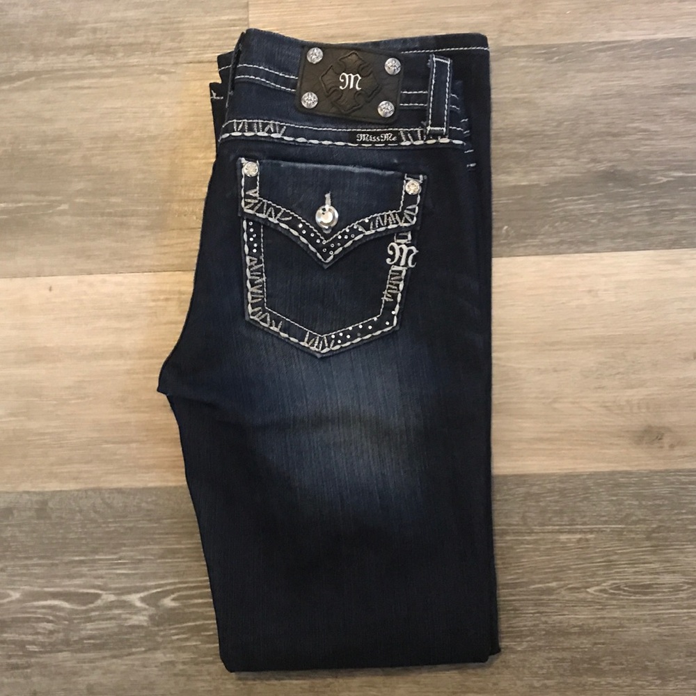 Miss Me Women’s Jeans Size 28w x 31 inseam
